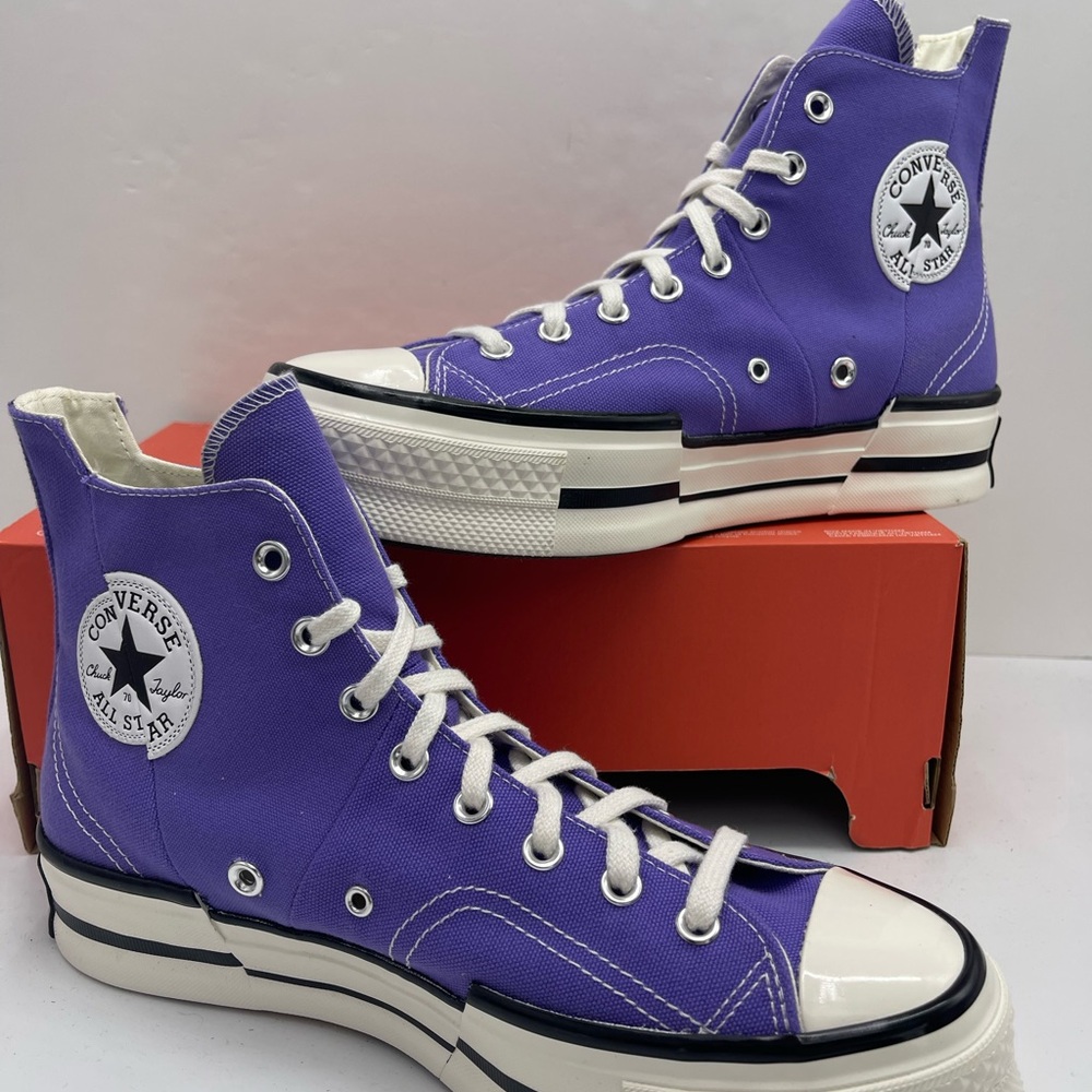 Converse Mn A12523C
CHUCK 70 PLUS HI
VIPER VIOLET/EGRET Purple High-Top Sneakers - Picture 12 of 16